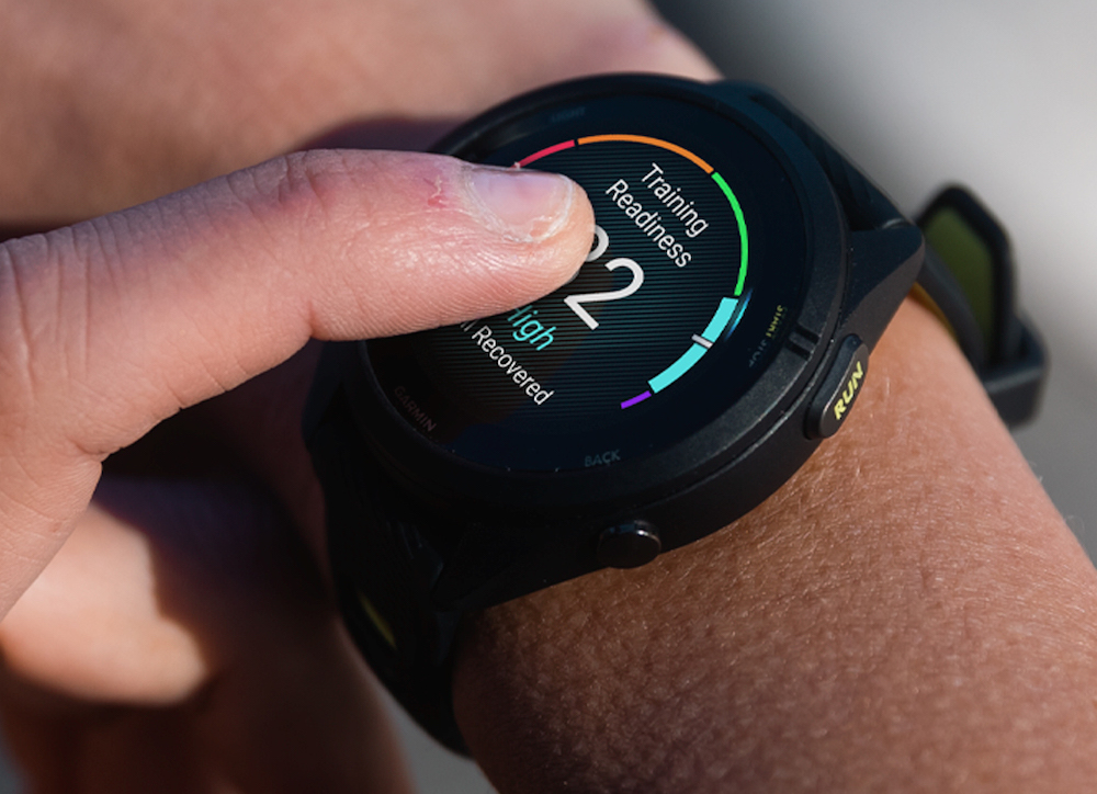 détails montre Garmin Forerunner 265